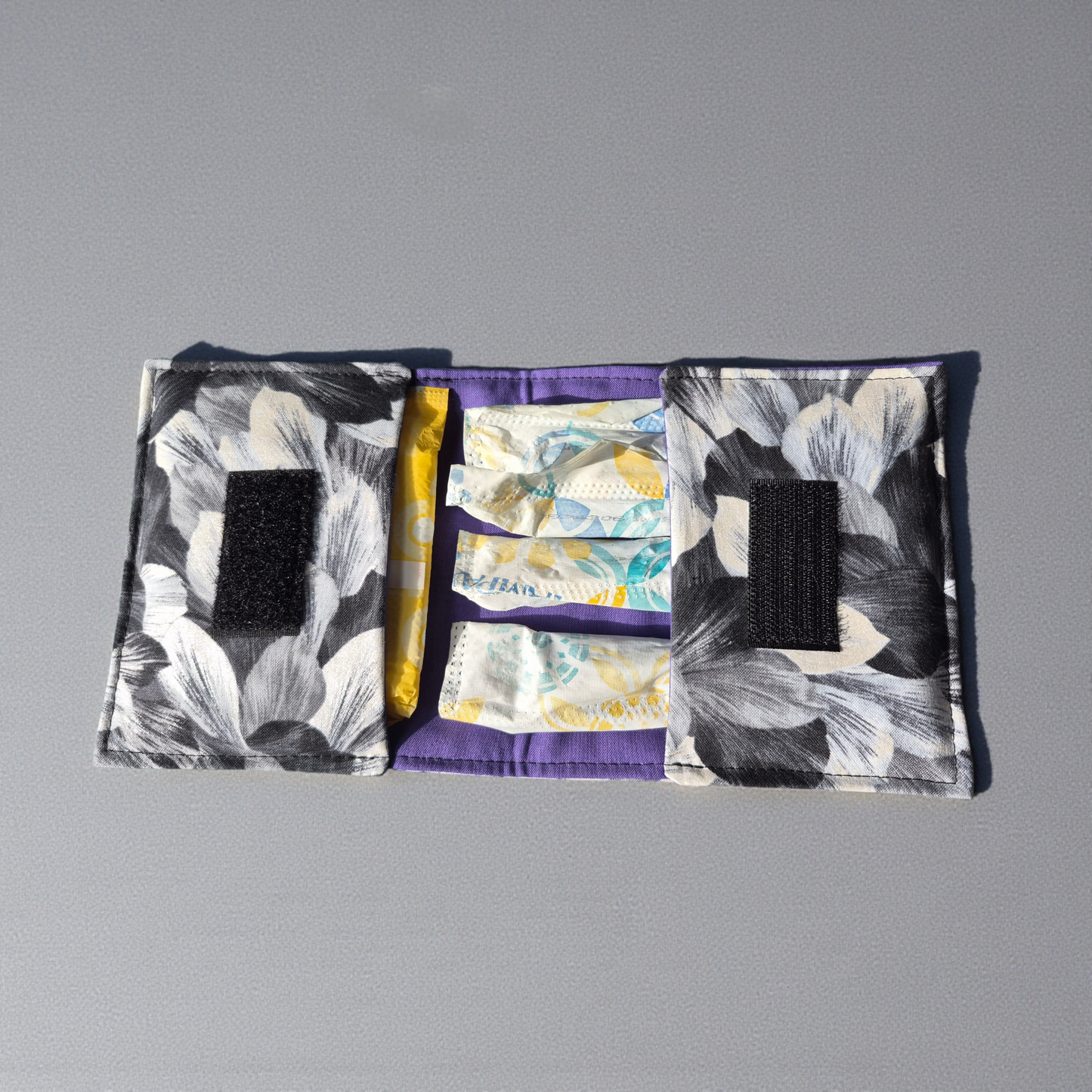 Black & Silver Petals - Tampon Pouch