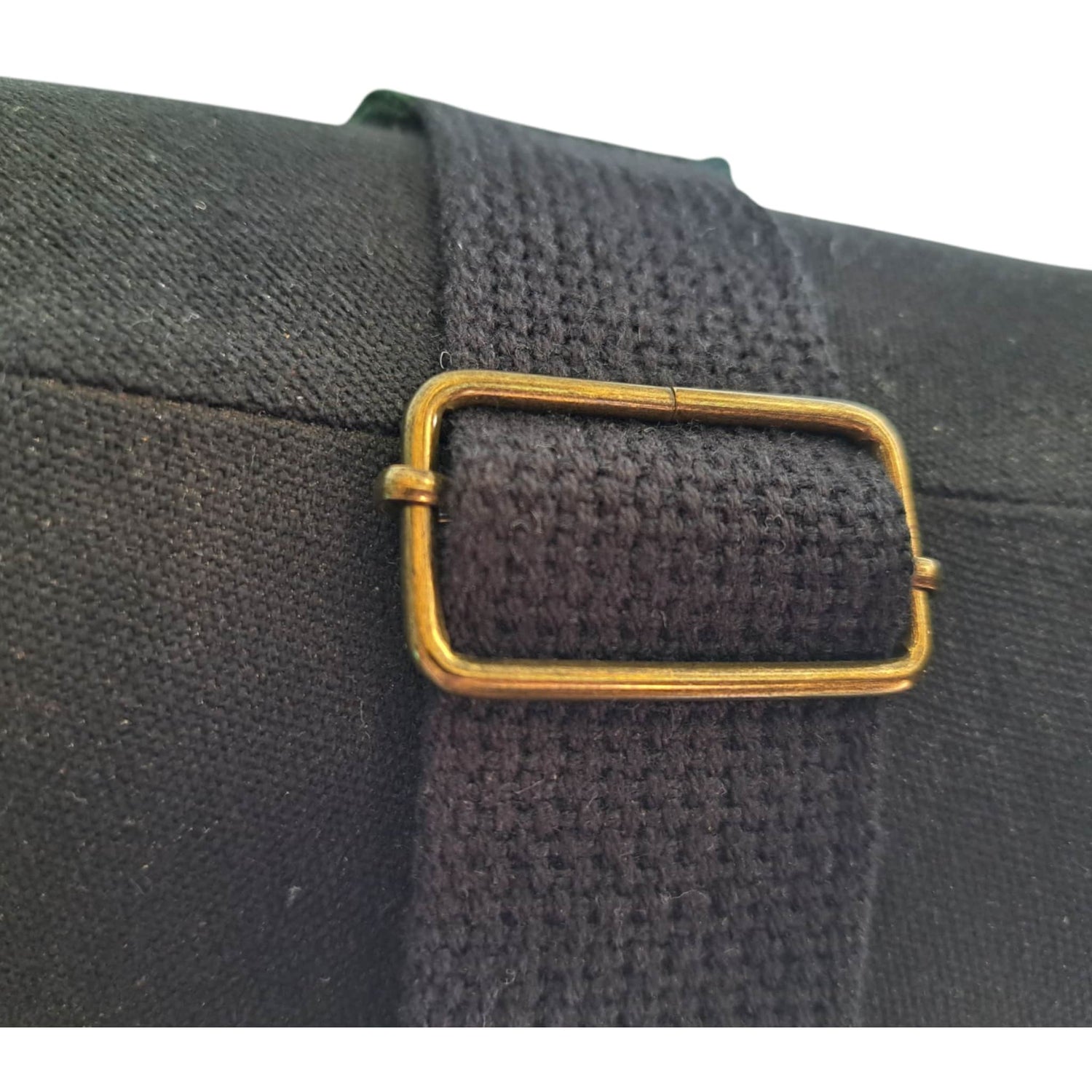 Hunter Green - Sling Bag