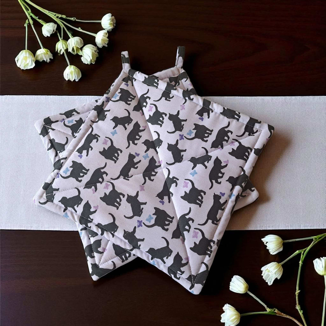 Cats &amp; Butterflies - Pot Holders (Set of 2)